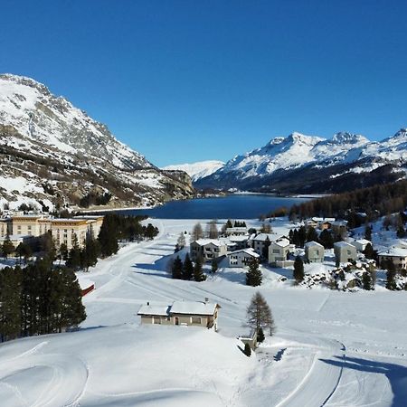 Chesa La Montanella - Ferienwohnung, มาโลจา ภายนอก รูปภาพ
