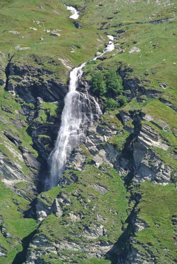 Chesa La Montanella - Ferienwohnung, มาโลจา ภายนอก รูปภาพ