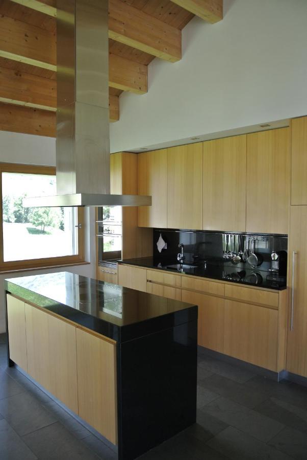Chesa La Montanella - Ferienwohnung, มาโลจา ภายนอก รูปภาพ